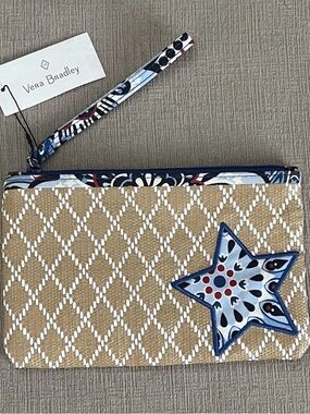 NWT Vera Bradley Women's  Fireworks Medallion Beach Wristlet Bag Straw With Star